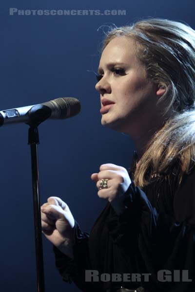 ADELE - 2011-04-04 - PARIS - La Cigale - 